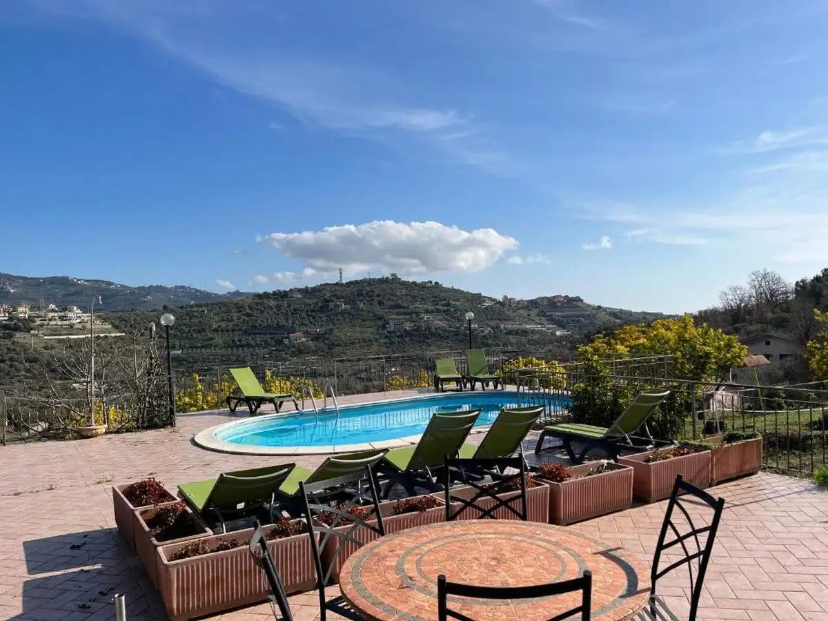 AGRITURISMO LE MIMOSE IMPERIA_15.jpg