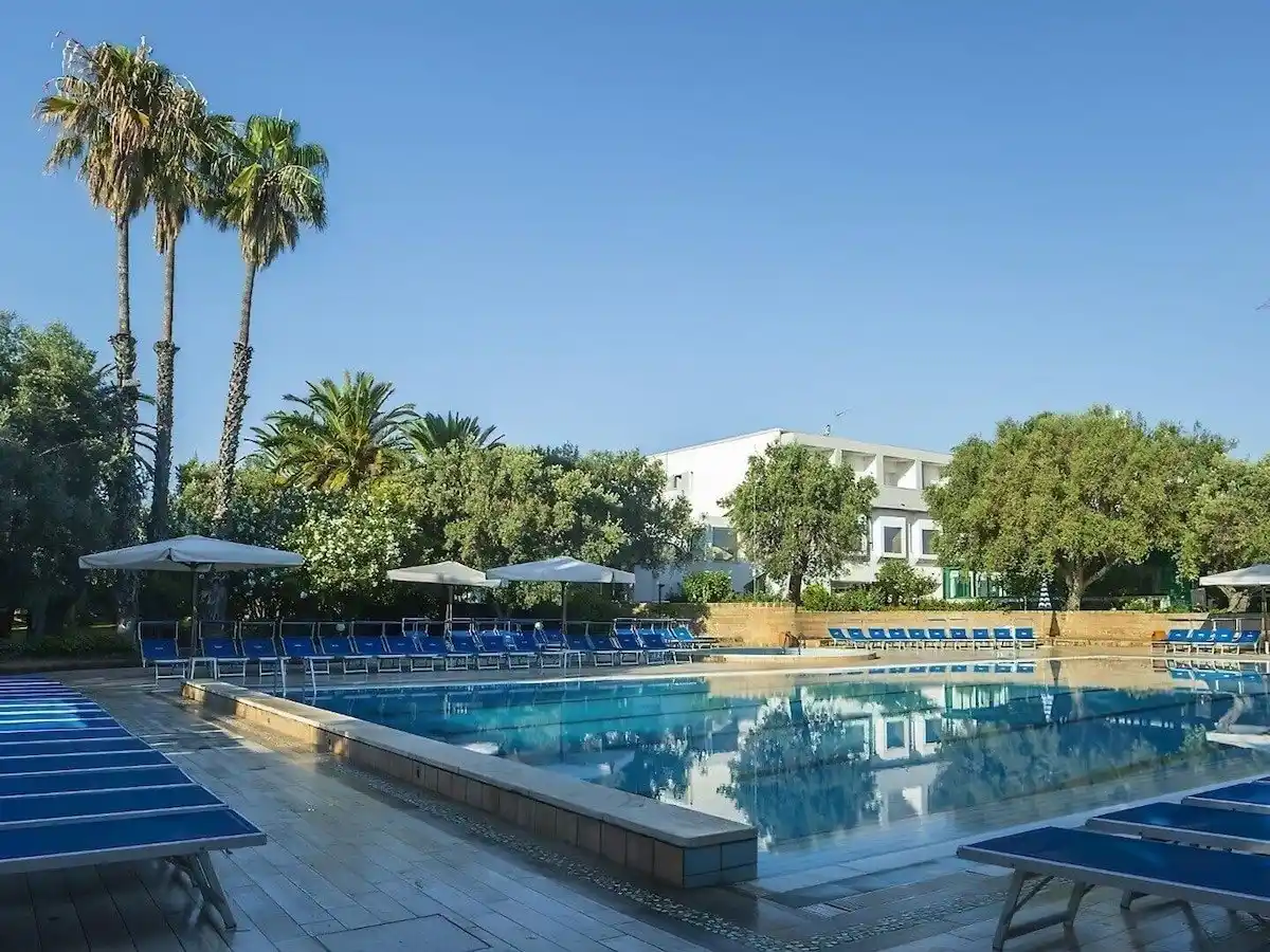 ah capo rizzuto resort (2).JPG