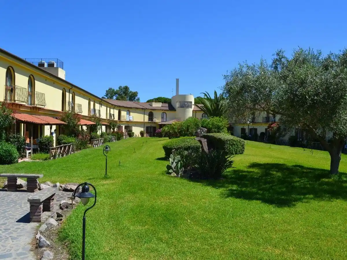 ali birdi residence sardegna_11.jpg
