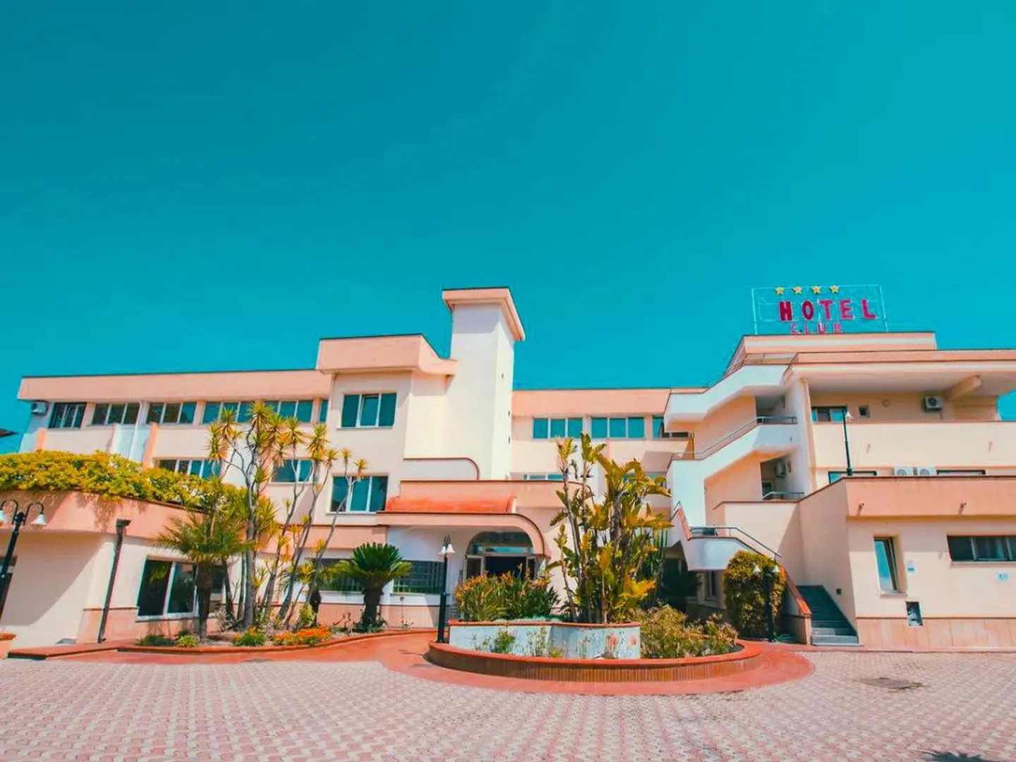 APULIA HOTEL CORIGLIANO - CORIGLIANO 2.jpg