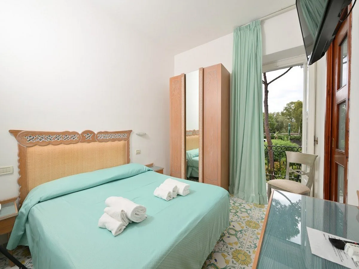 AV ISOLA VERDE HOTEL ISCHIA_9.JPG