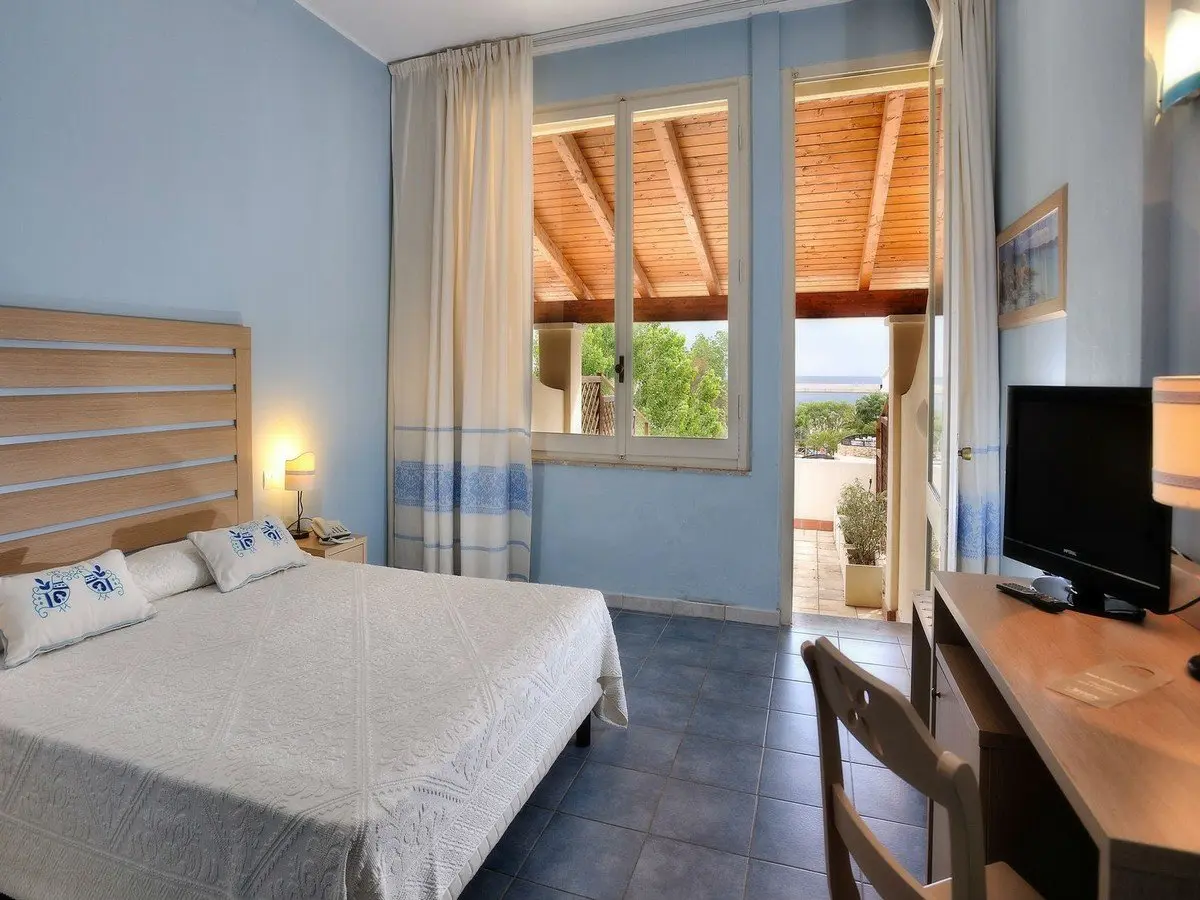 CALA DELLA TORRE HOTEL SINISCOLA SARDEGNA (13).JPG