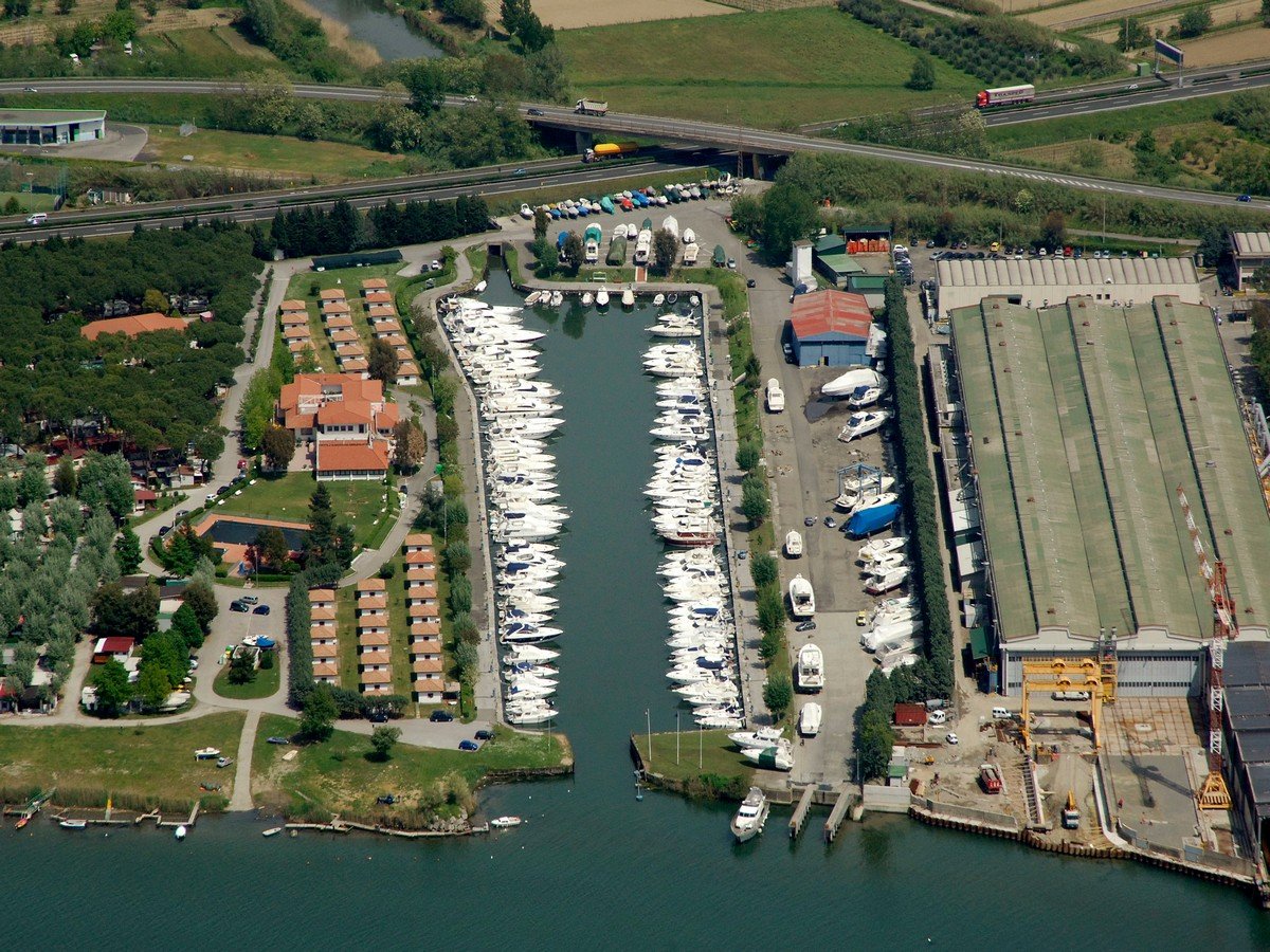 camping marina 3b sarzana_4.JPG