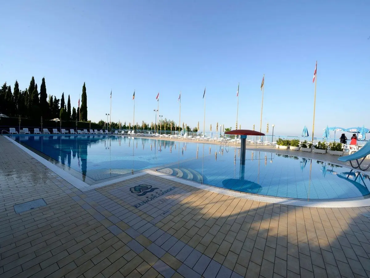europe garden silvi marina (25).JPG