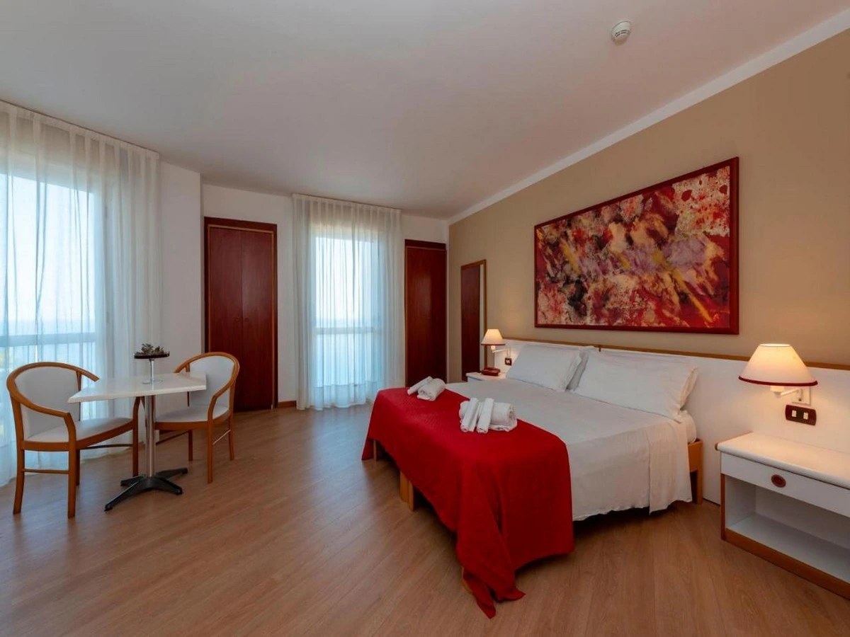 HOTEL VILLAGGIO TORRE NORMANNA (18).webp