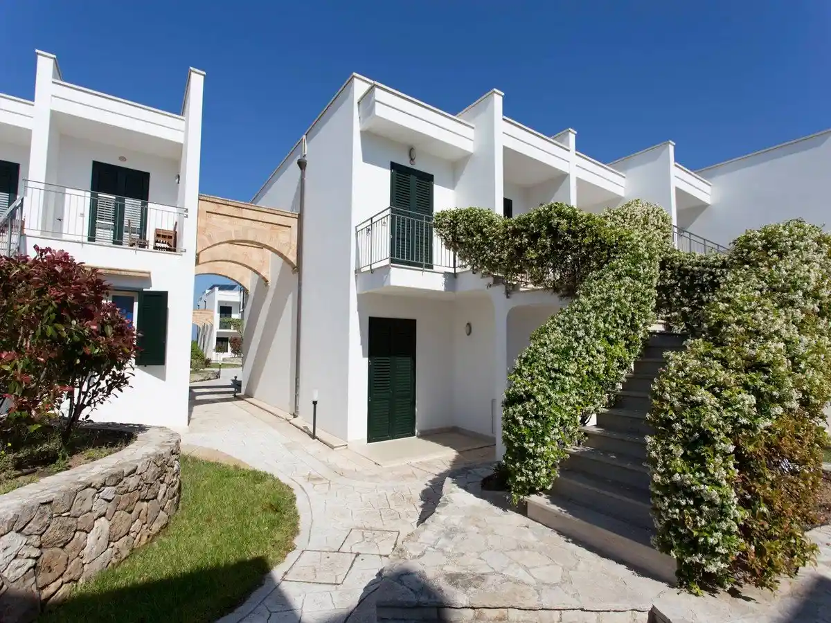 portoselvaggio resort (2).jpg