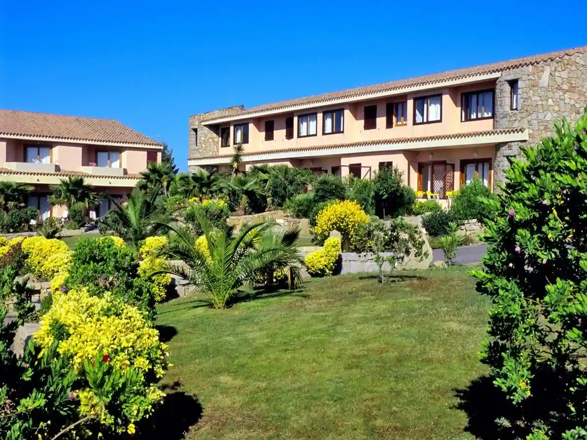 RESIDENCE CAPO D ORSO sardegna (23).jpg