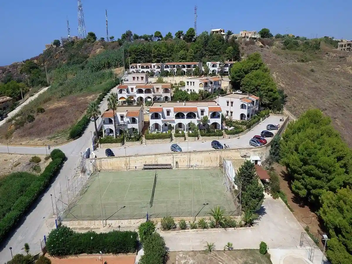 residence capos an marco e renella sicilia (29).jpg