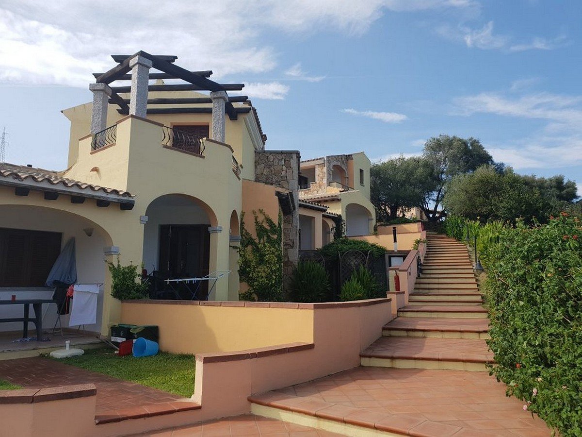 RESIDENCE HOTEL LI TROVI SARDEGNA (2).JPG