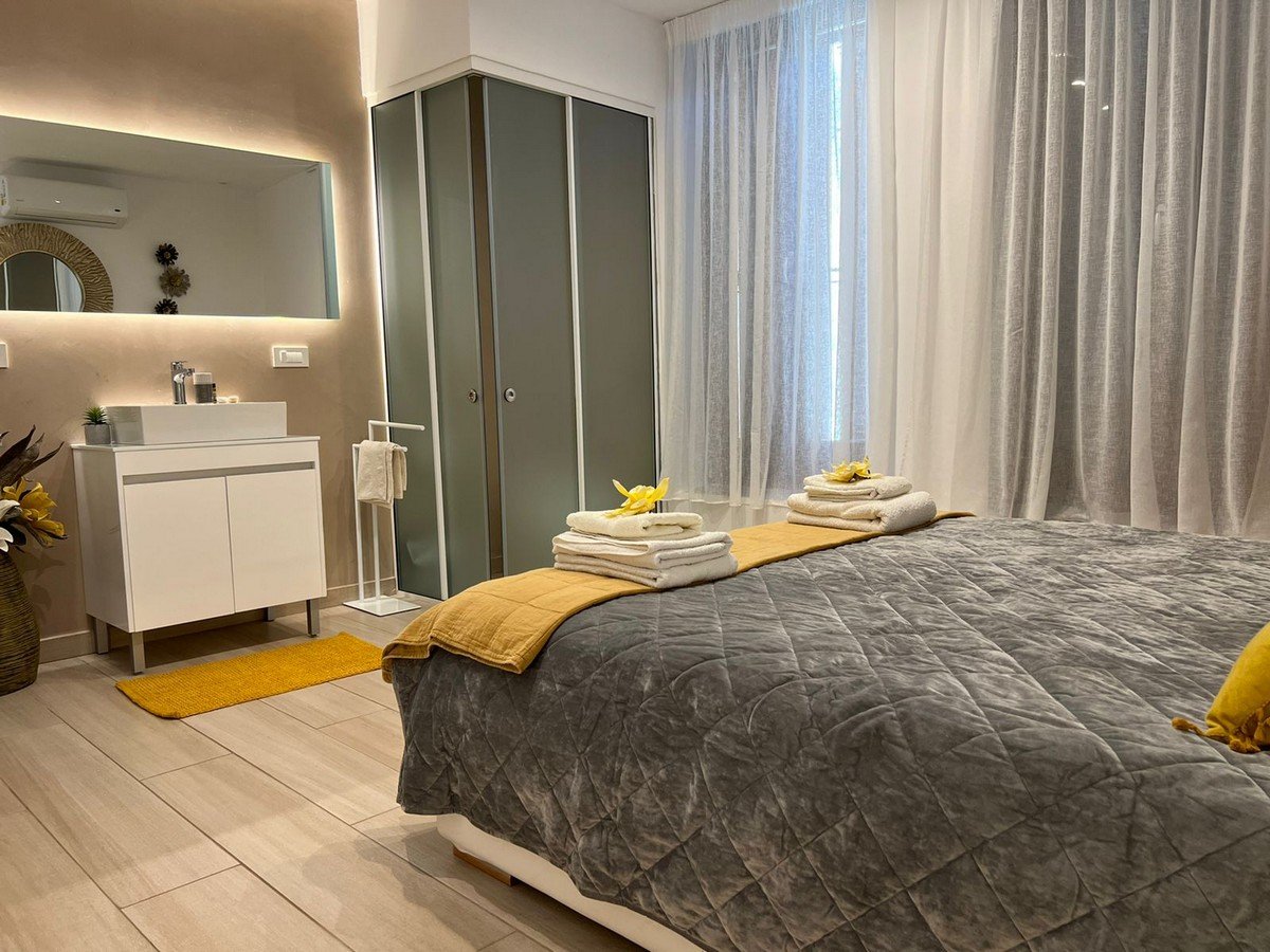 Valentinas-House-5.JPG